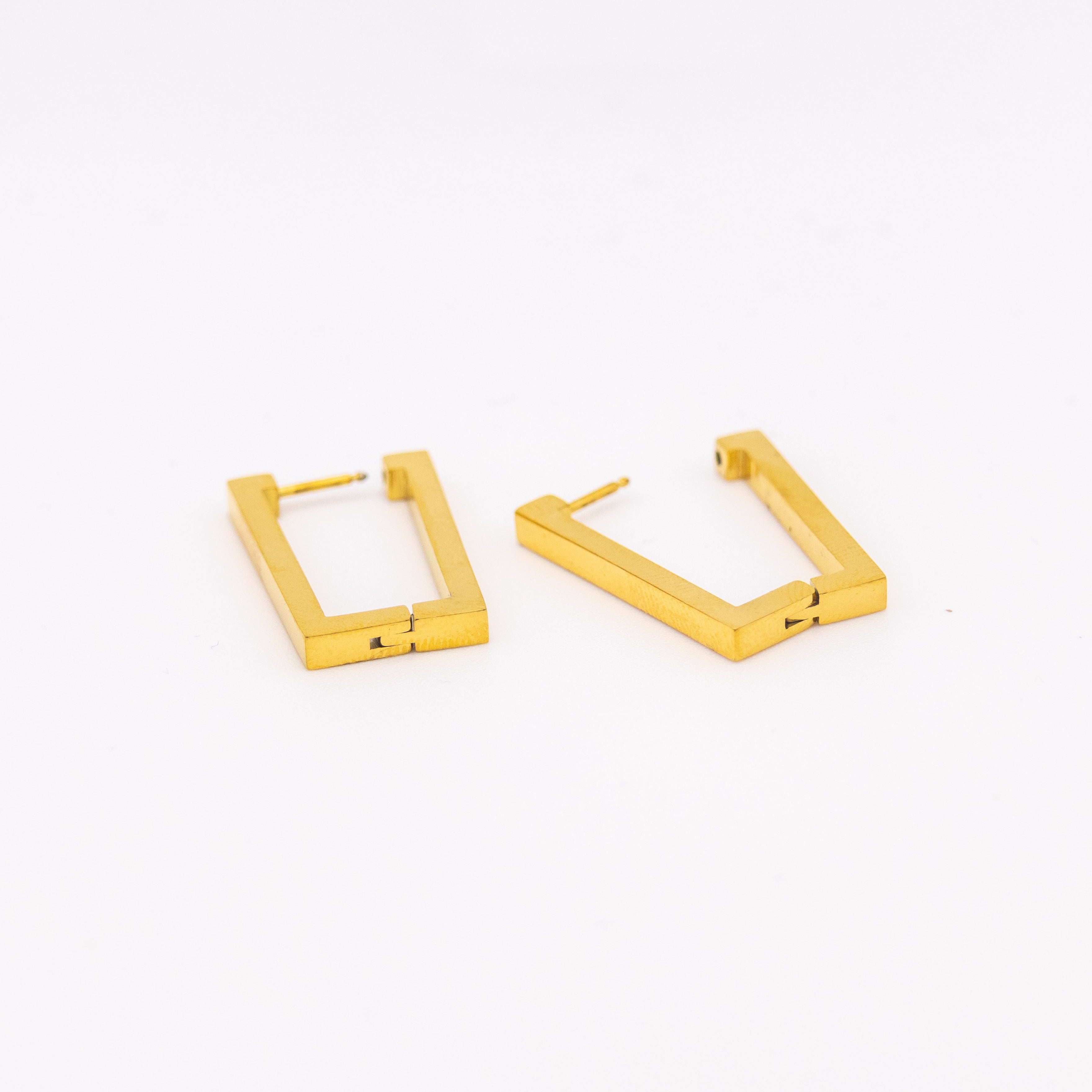 Boucles d’oreilles Fella – créoles rectangles épurées - Mineky Paris