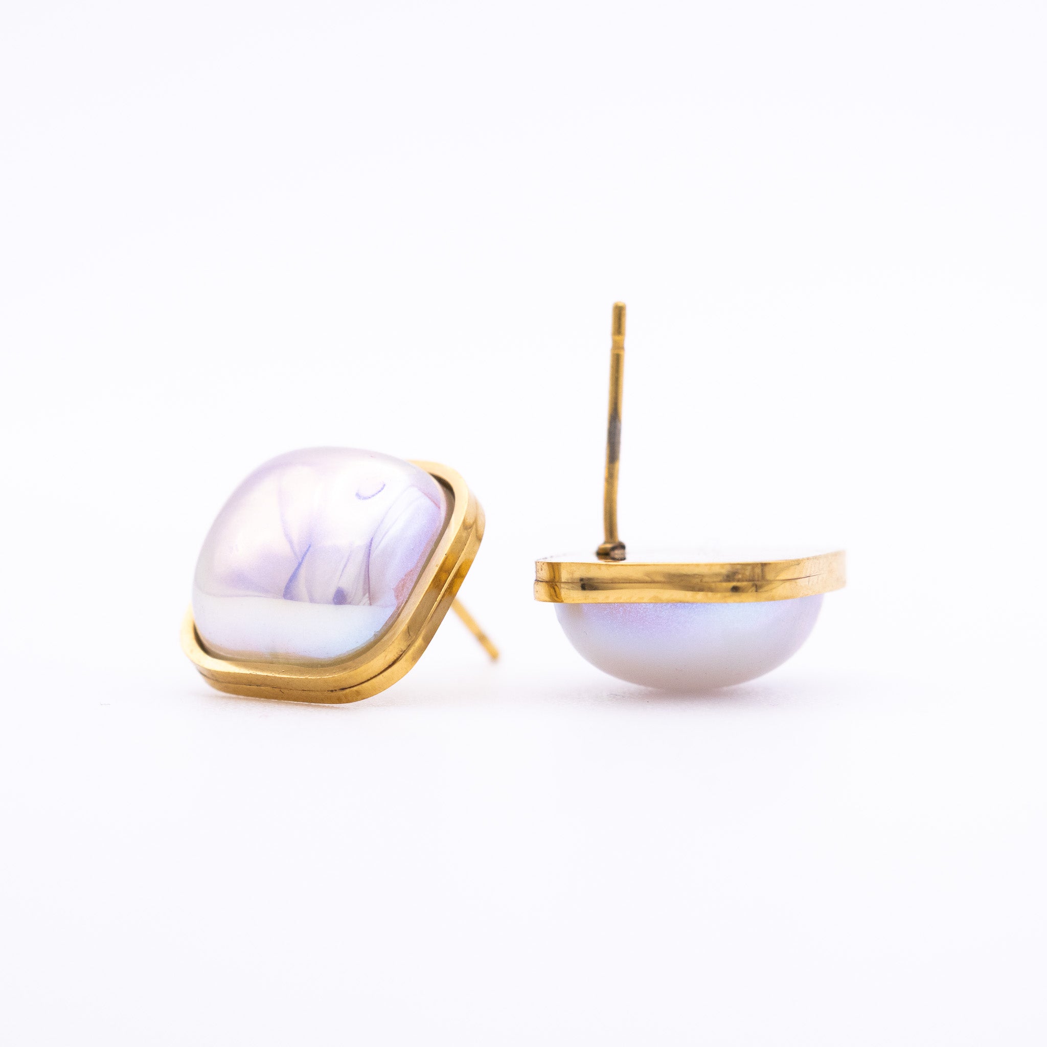 Boucles d’oreilles Pamela – cabochons nacrés lavande - Mineky Paris