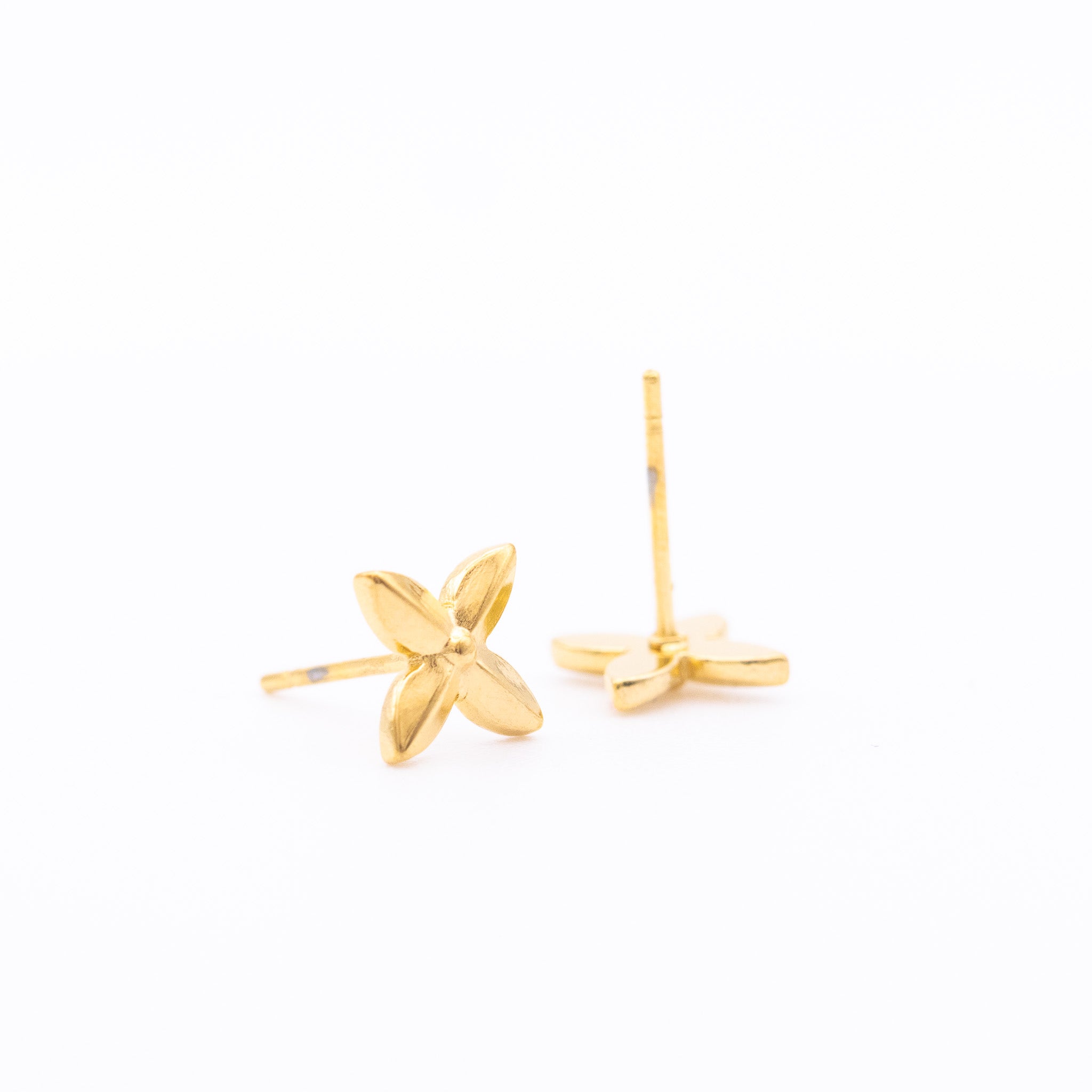 Boucles d’oreilles Leylia – mini étoiles florales - Mineky Paris