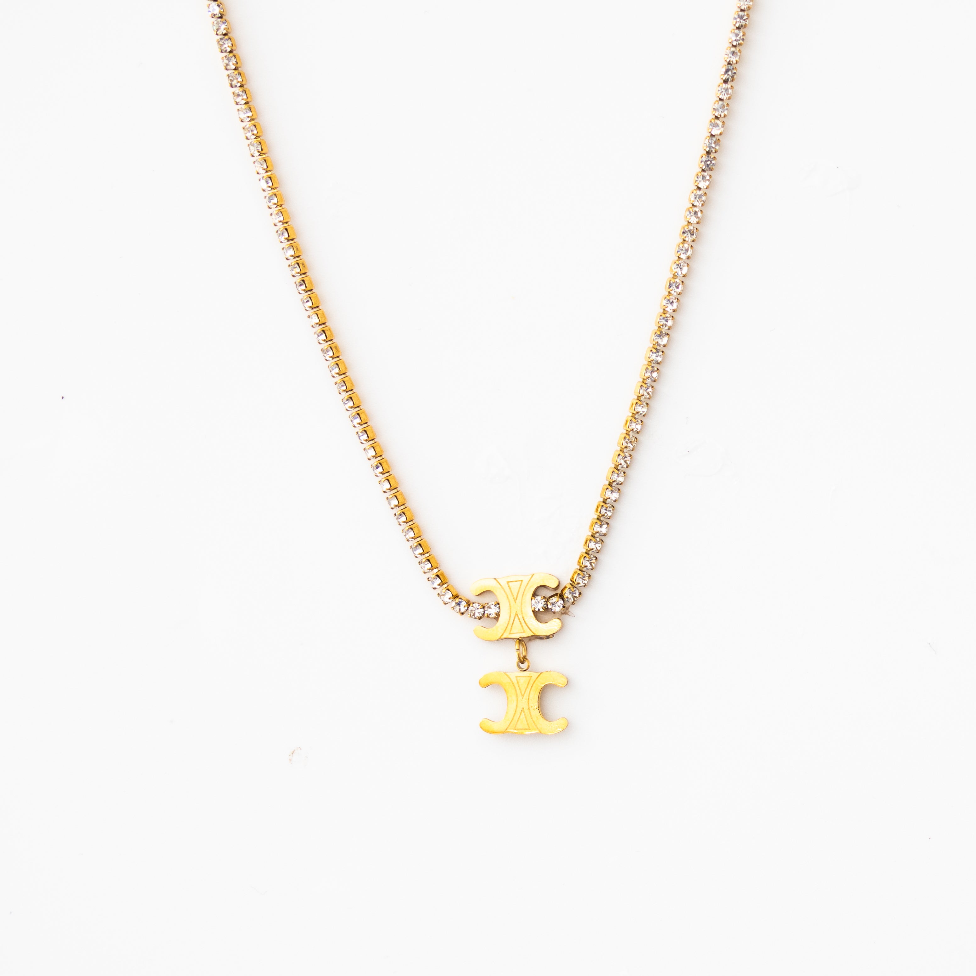 Collier Chani – Ras-du-cou pavé &amp; double emblème doré - Mineky Paris