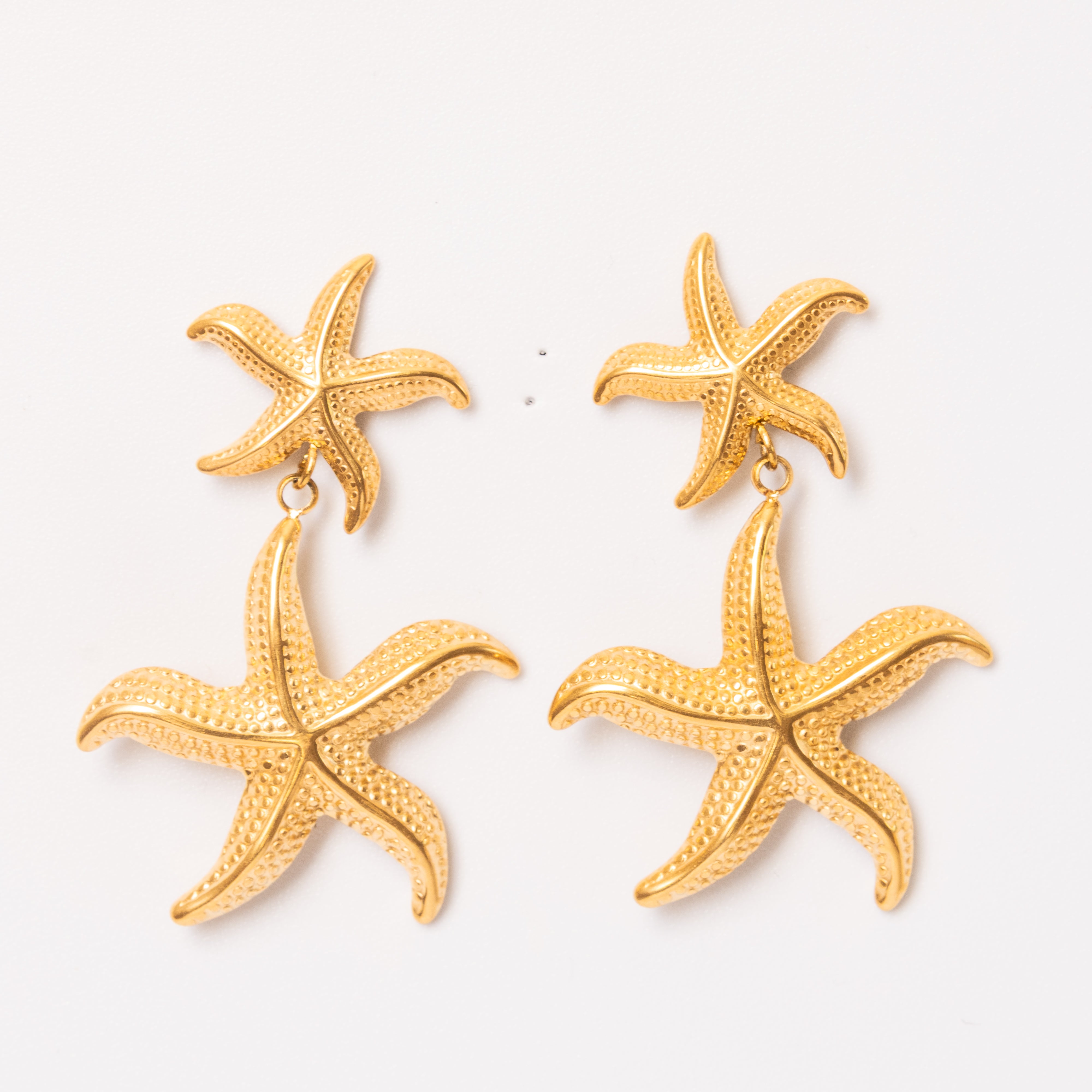 Boucles d’oreilles Carla – étoiles de mer pendantes - Mineky Paris