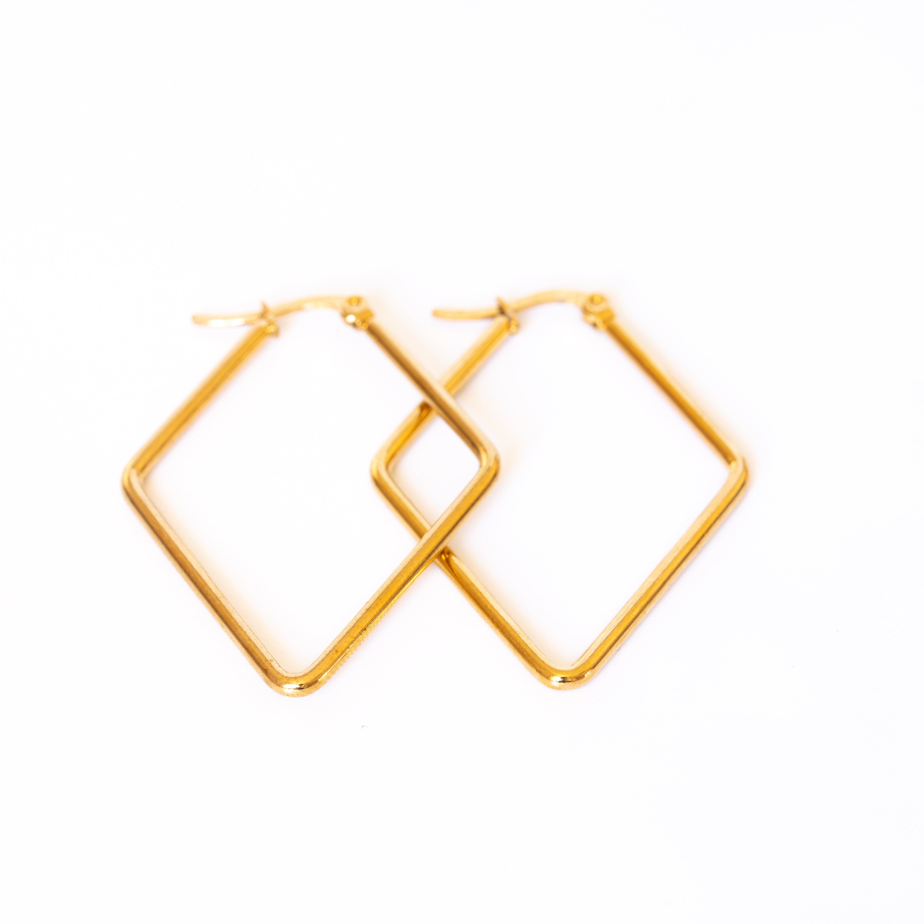 Créoles Majora – losange doré minimaliste - Mineky Paris