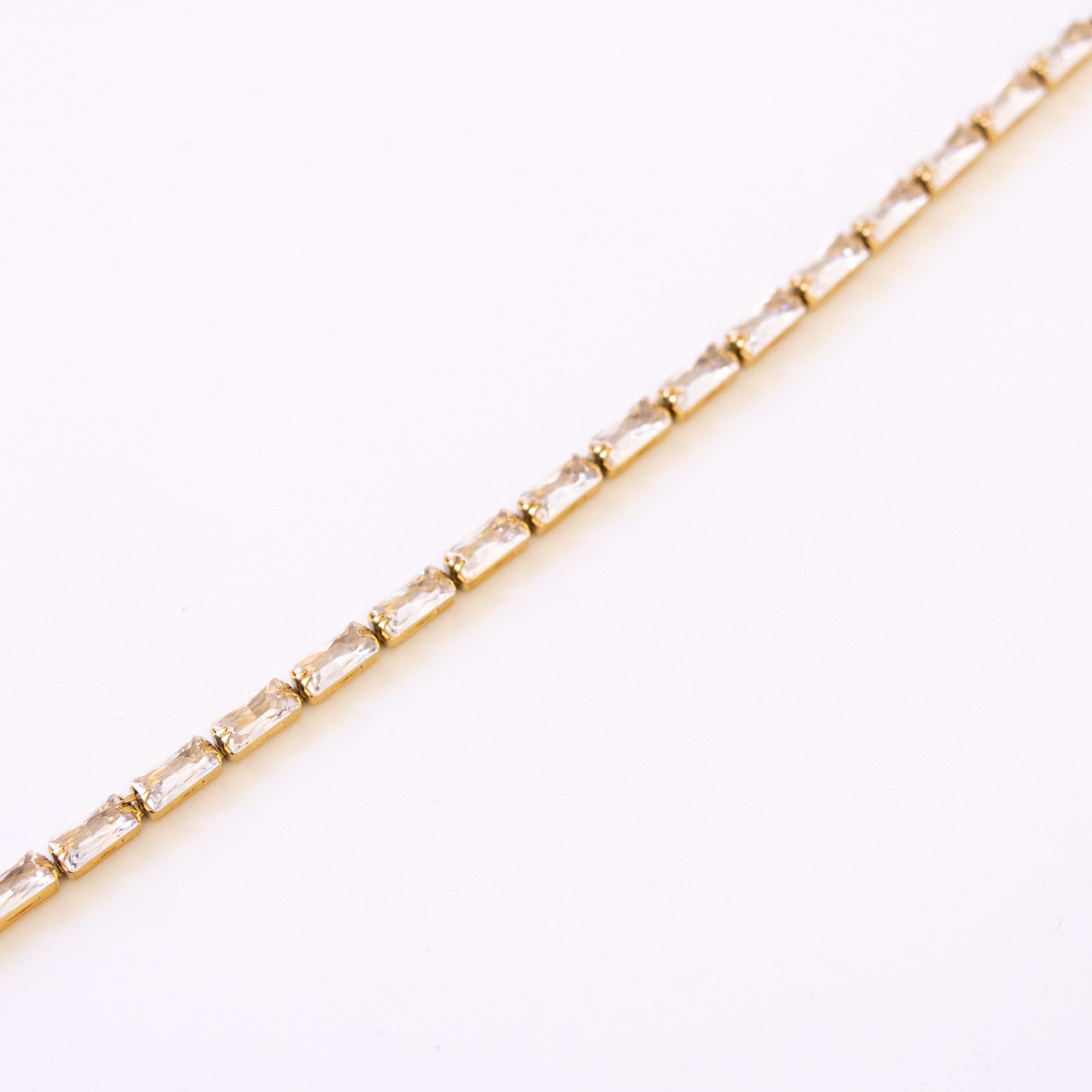 Bracelet June – tennis baguette intemporel - Mineky Paris