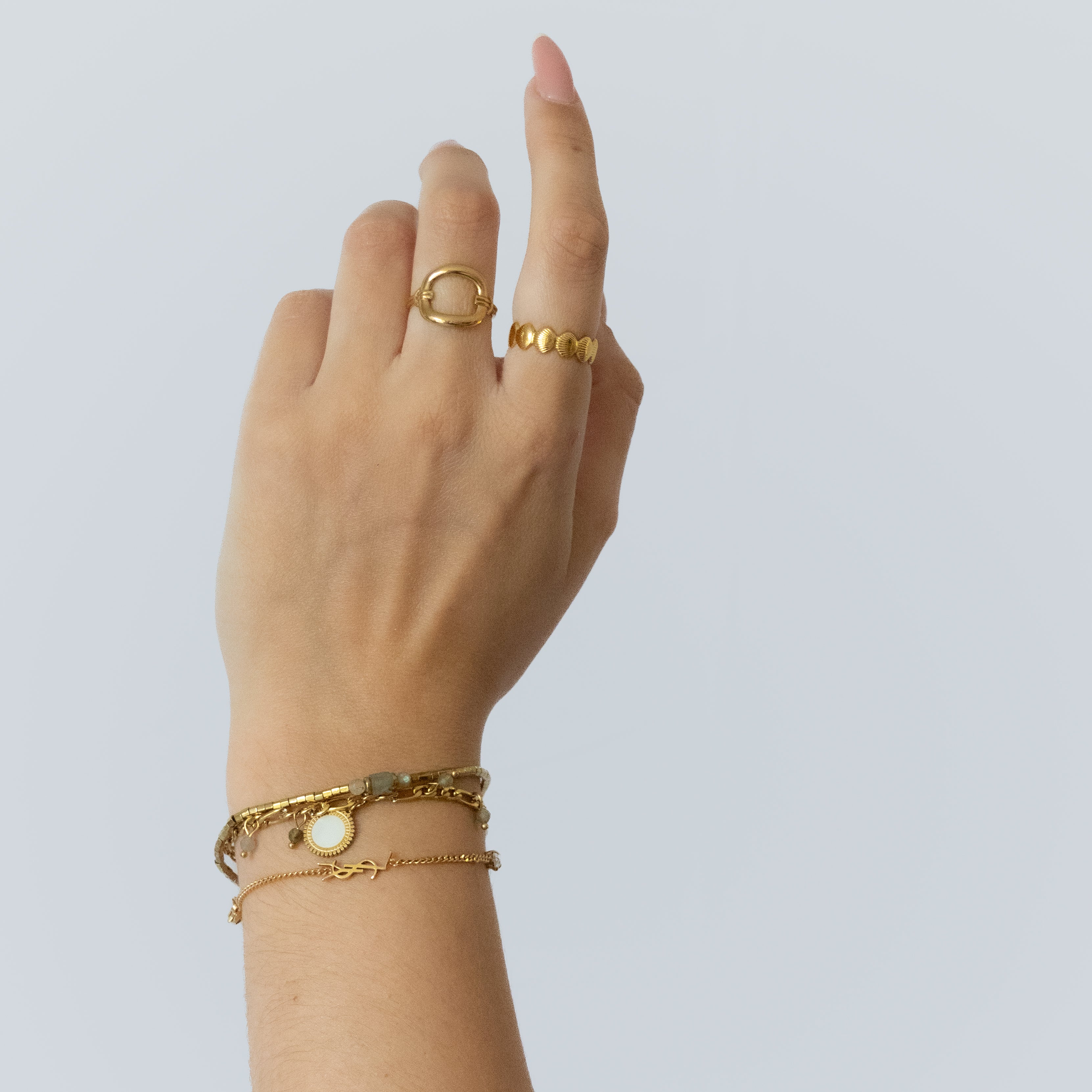 Bracelet Aysha – triple chaîne dorée & perles labradorite - Mineky Paris